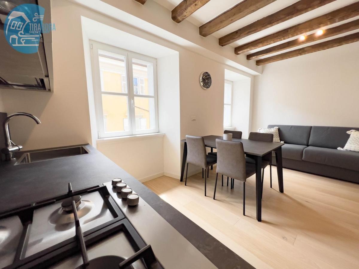 Cavana 10 Tirabora Short Rent Trieste Exterior photo